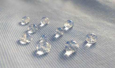 硅烷界多面手深入解析氯甲基二甲基氯硅烷（HC-CM2123）及其应用前景